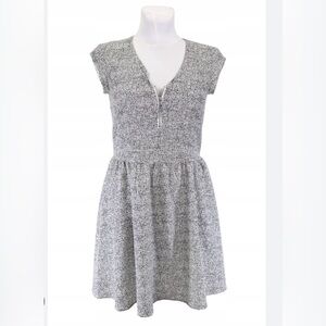 H&M WHITE & BLACK SHORT SLEEVE DRESS SIZE 8